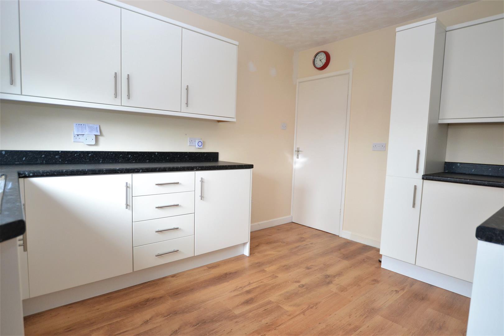 Sunnymede Road, Nailsea Gino's Estate Agents